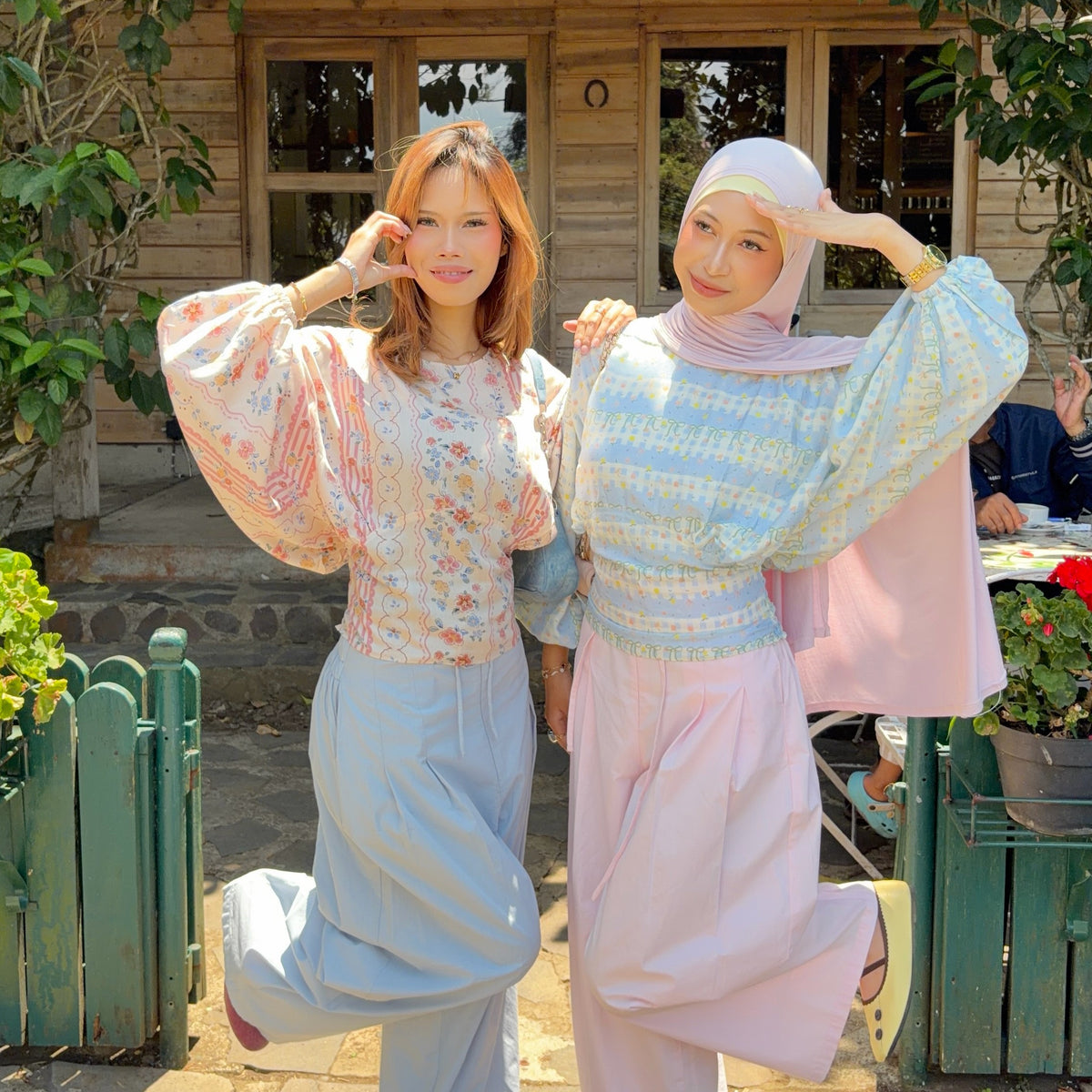 WELAVIT - ESME PUFF BLOUSE  - ATASAN KATUN - ATASAN ADEM - ATASAN CASUAL - KOREAN BLOUSE