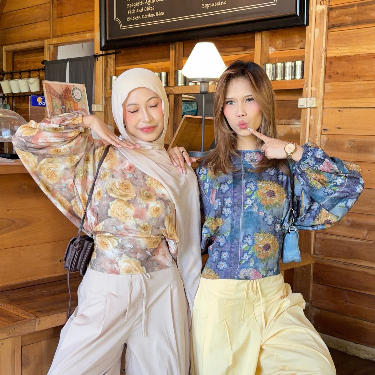 WELAVIT - ESME PUFF BLOUSE  - ATASAN KATUN - ATASAN ADEM - ATASAN CASUAL - KOREAN BLOUSE