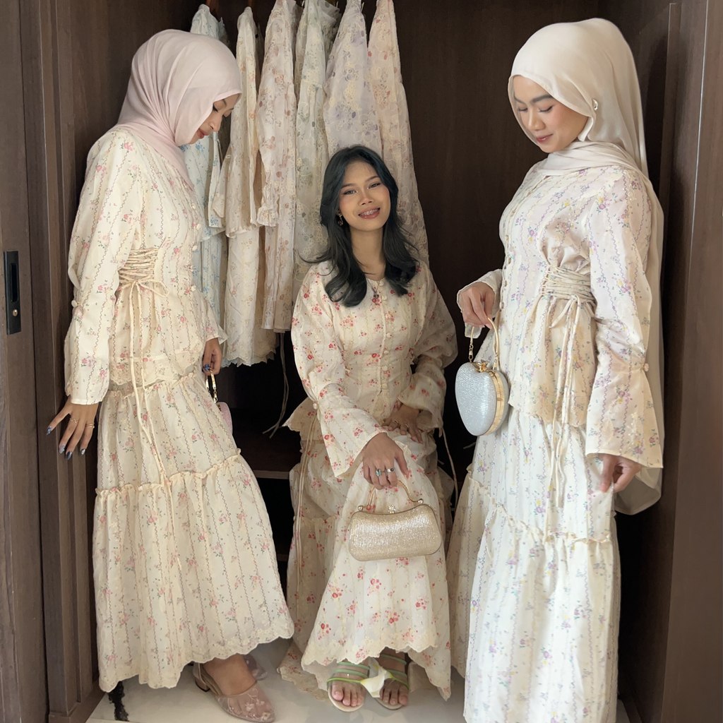 ASTER FLEUR RAYA SET VOL 3