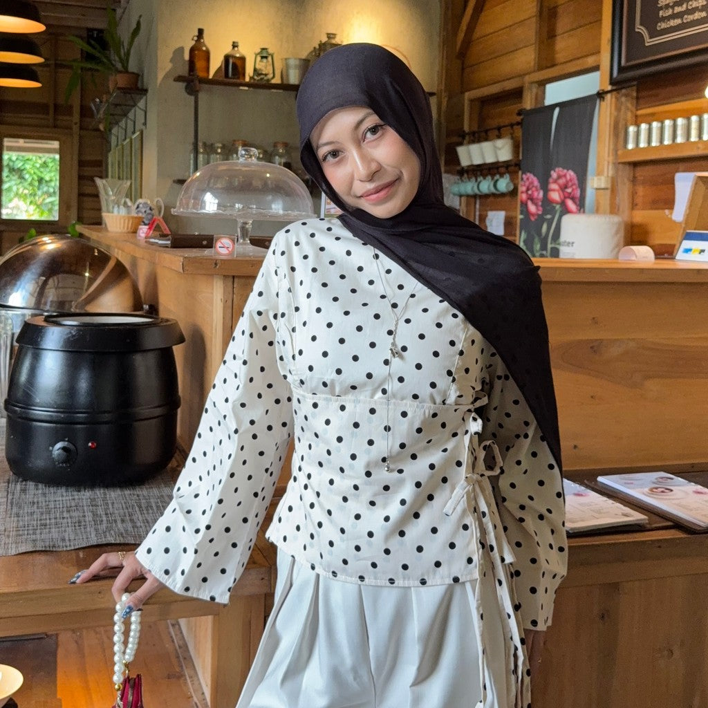 ZOEY POLKA KIMONO