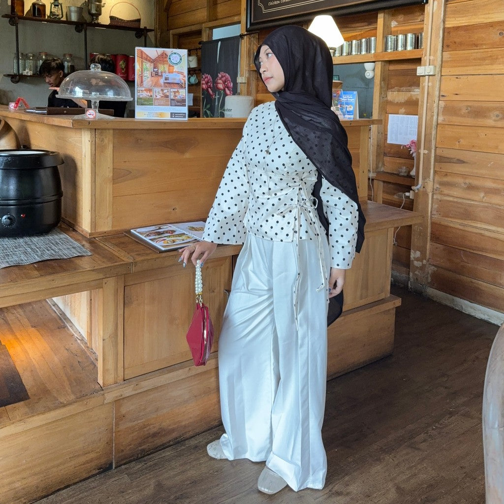 ZOEY POLKA KIMONO
